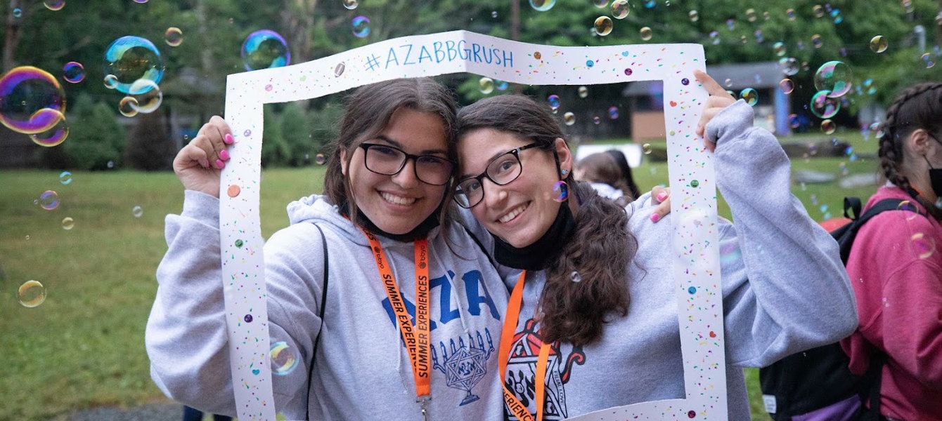 62b10d1fb932541c82ec07b2_Ruthie