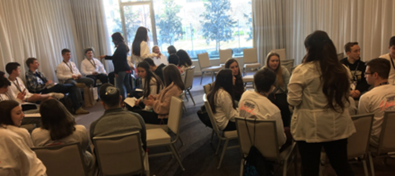 5e4926206915fc216dc86969_SS1