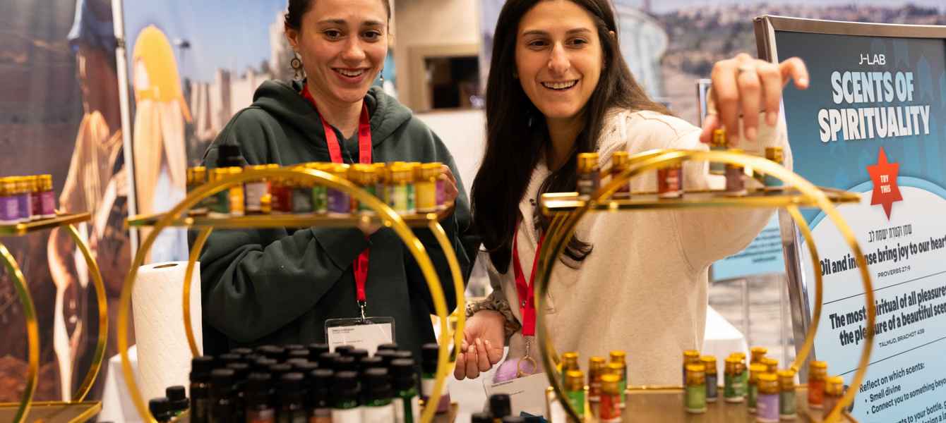 6866d1f1af2a009857b32c61_BBYO IC 2025 Jason DIxson Photography -2073