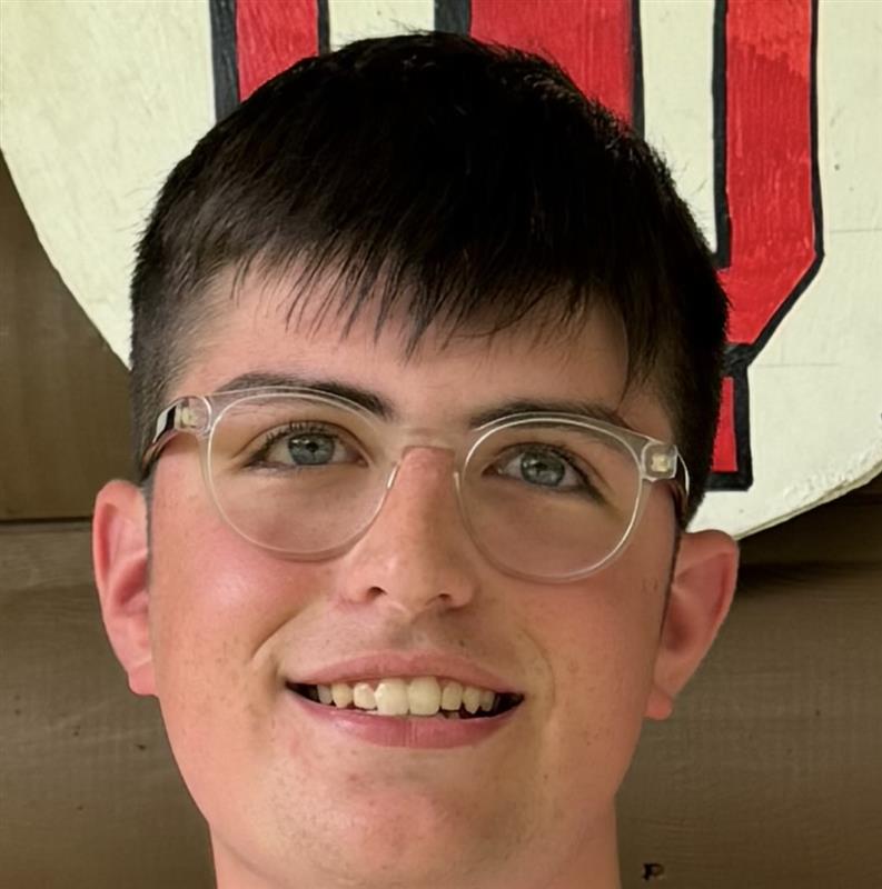 Profile picture of Sam Lotzoff