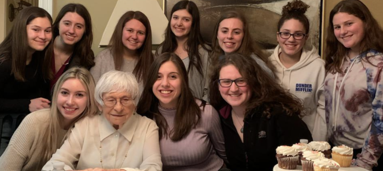 5e6fbc27456f9617095021ff_Screen Shot 2020-03-16 at 1.49.08 PM