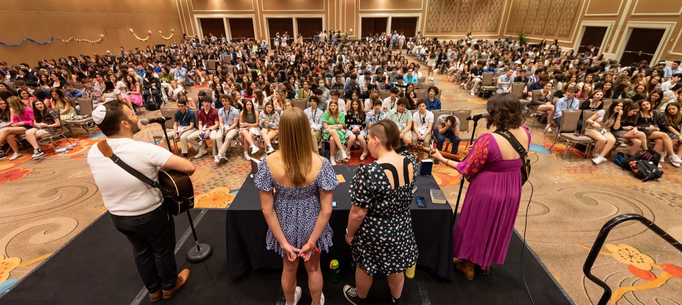 63f52a5c6c8ef20b921fbaf7_BBYO IC Friday - Kandel-209