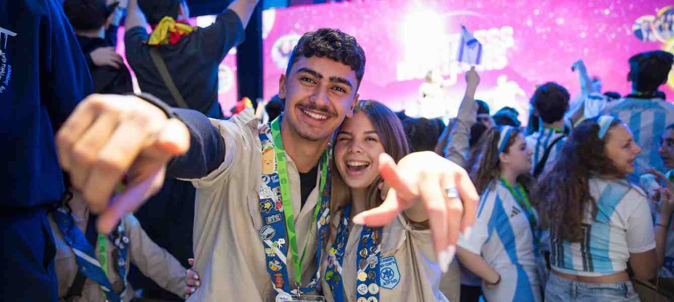 6866a92cb6e403857b235749_BBYO IC 2025 - Jason Dixson Photogr_1098a116