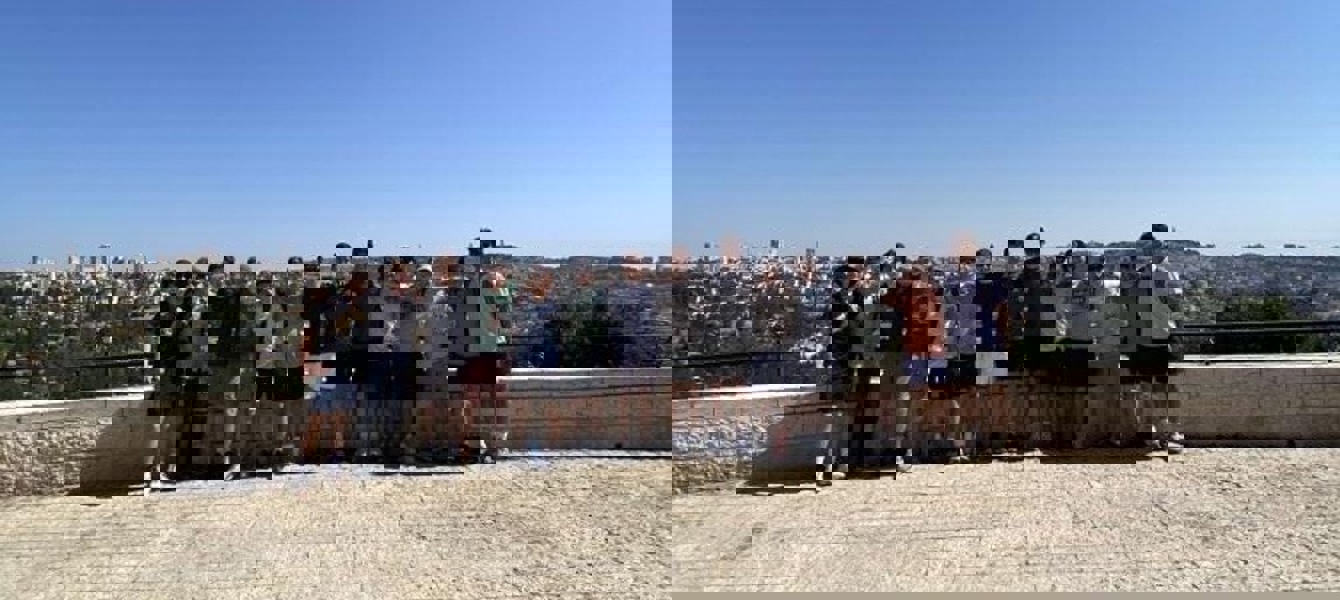 65528336a802c9a51eb6b2a2_MicrosoftTeams-image (2)