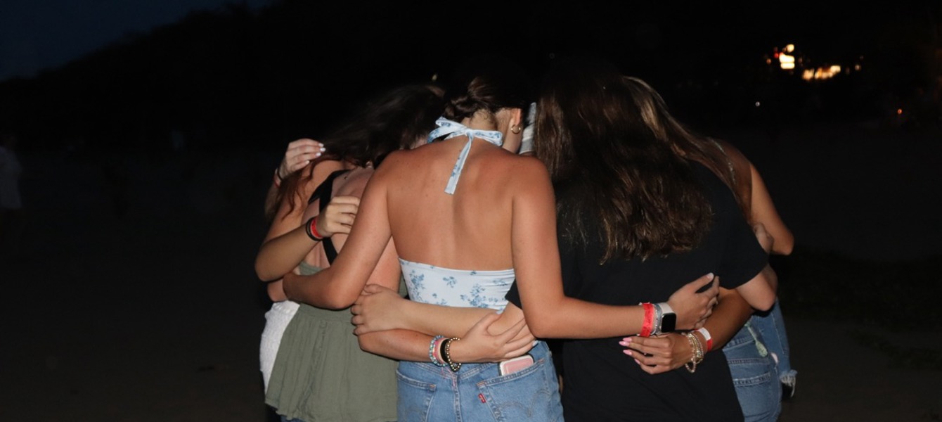 68643ce3a5e463d0717bccc4_IMG_1376 Large