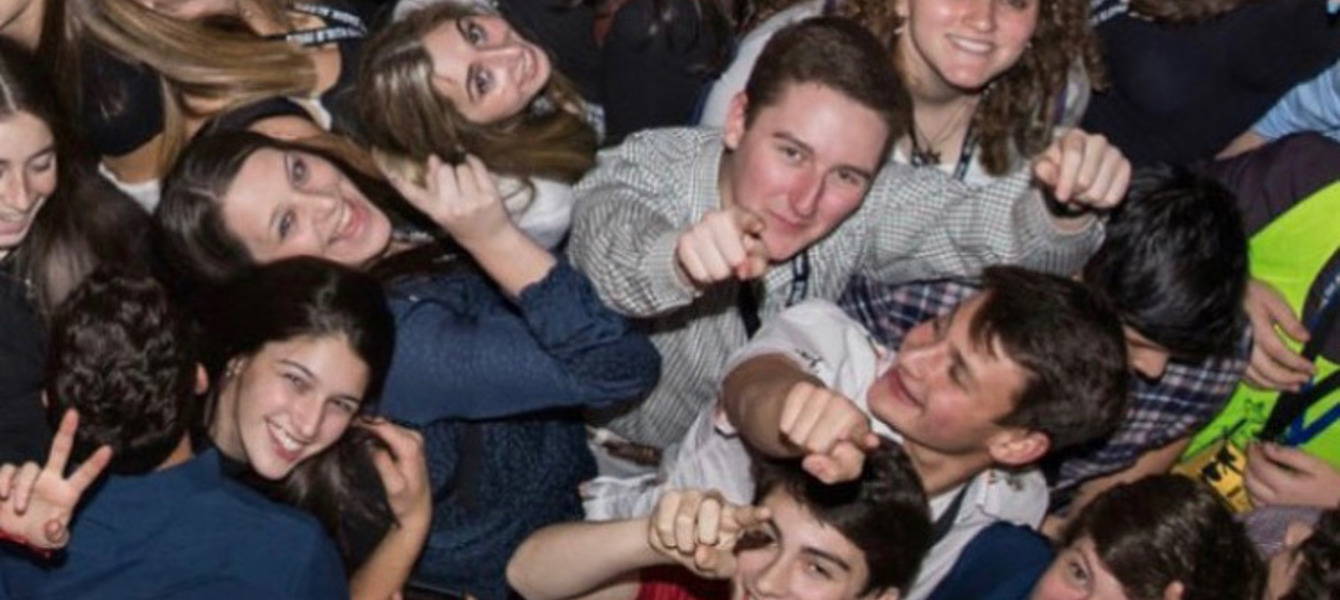 618e9d90358c1a8e769d462b_IMG_2325