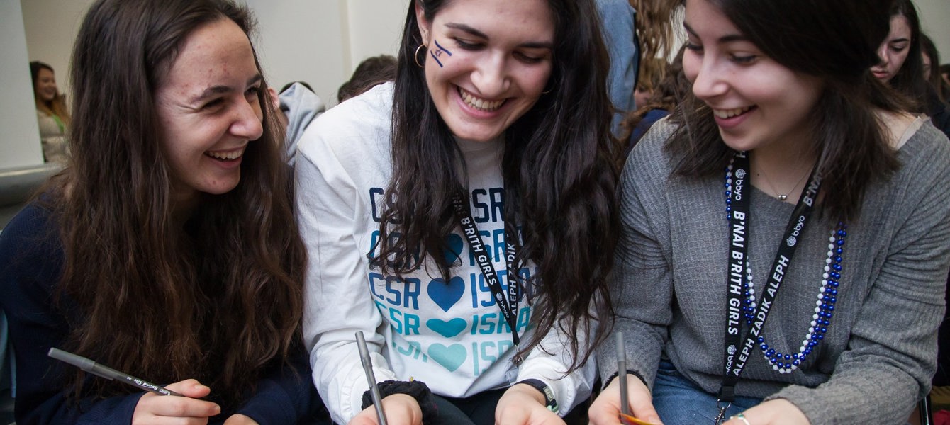 5c8fe47d3a73120ea9e26c18_BBYO IC - Jason Dixson Photography -_94d1ea45