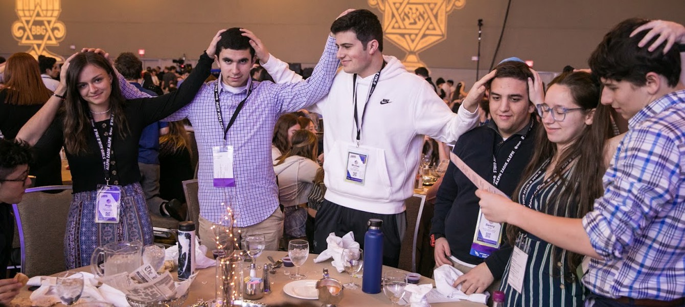 5ebc00b6a3c8bd0a245dcd84_BBYO IC - Jason Dixson Photography -_db7b3320