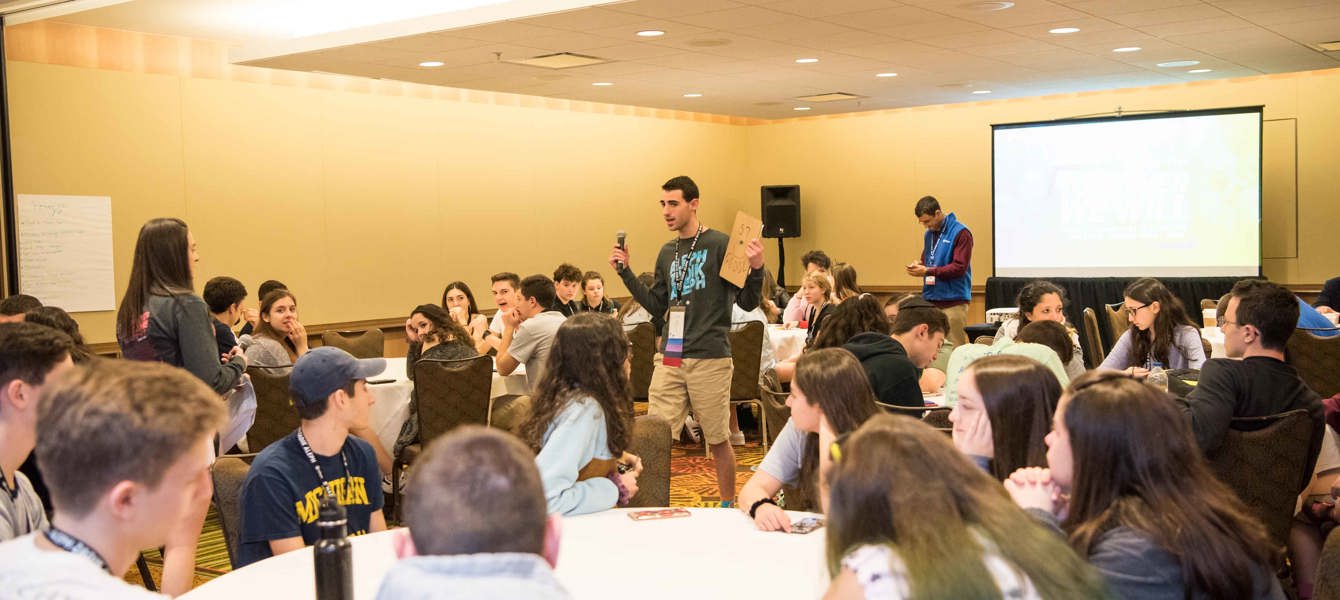 5bfad09cd8f1e3b9816c2721_BBYO IC - Jason Dixson Photography -_84ff16bf