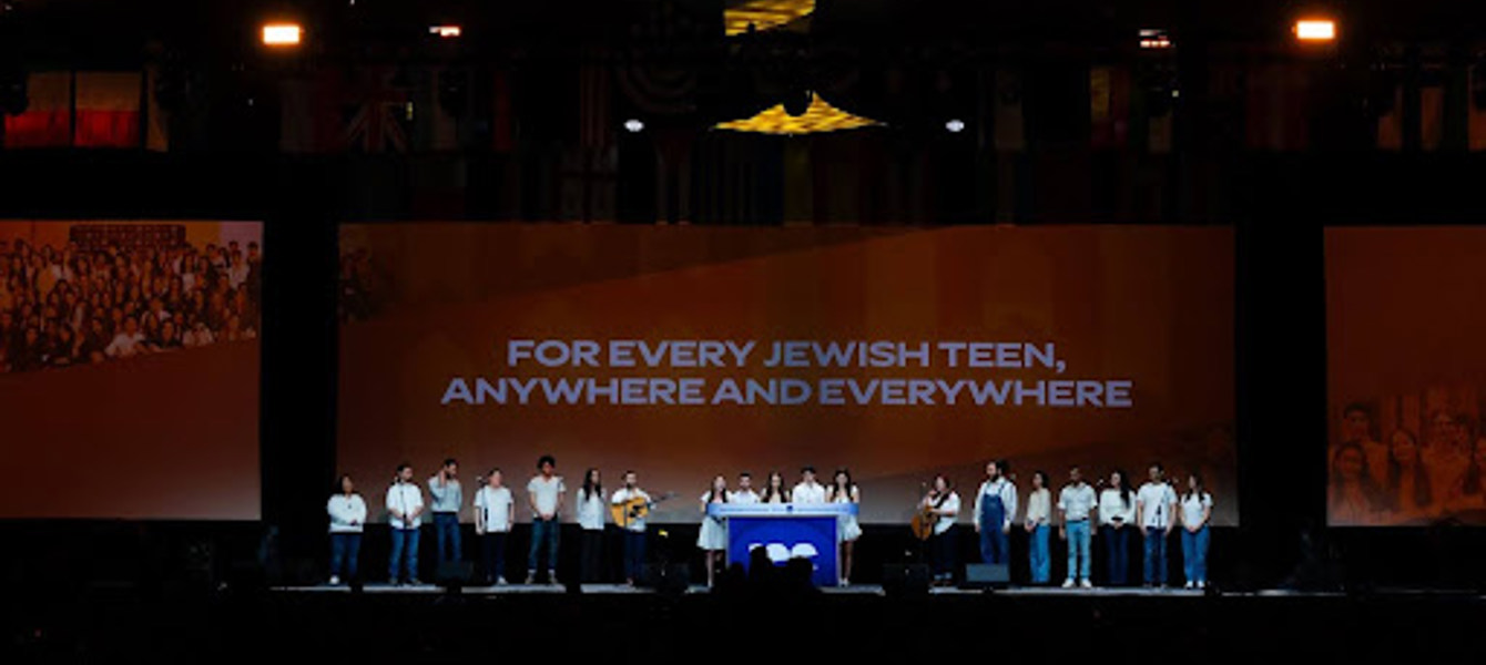 67b747eef56be52c0982b461_galrubel2.20