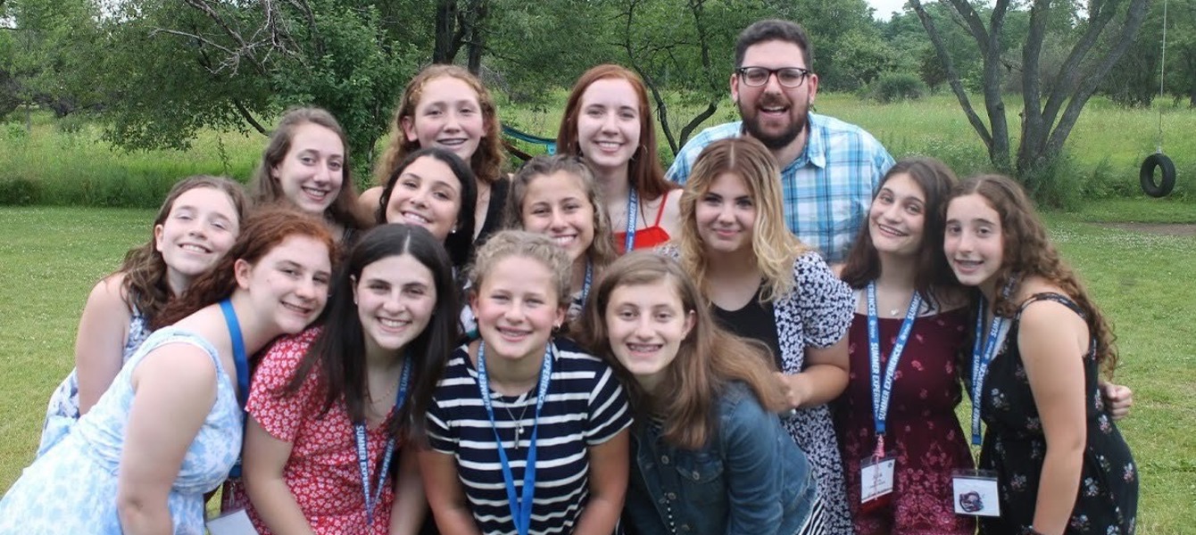 5dd7045b12a2f0d0236507e1_Header photo 